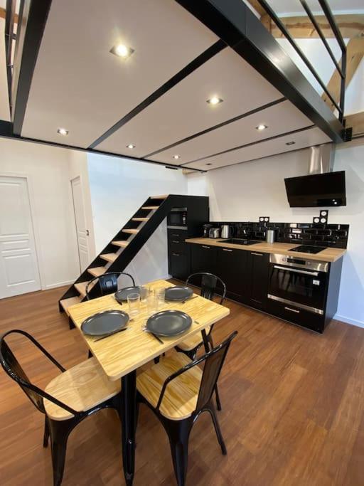 Апартаменты Loft: Le New-York Руан Экстерьер фото